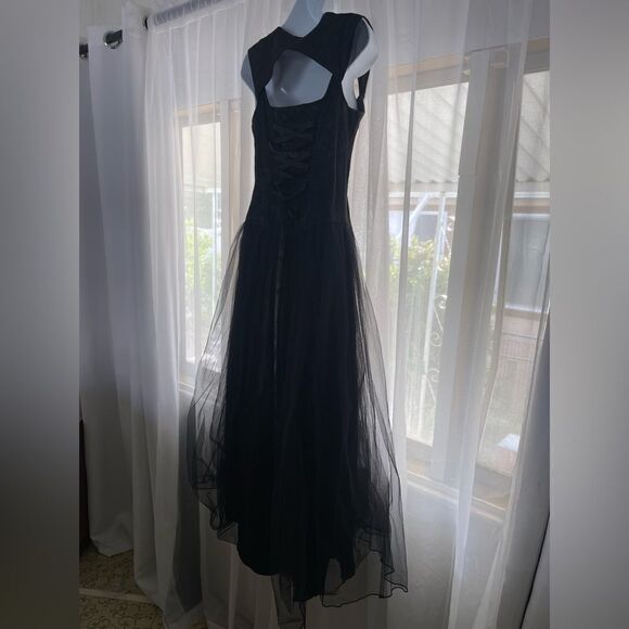 Lip Service Ball Gown - Picture 5 of 9